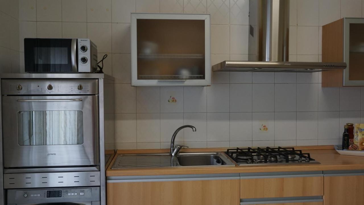 Bridge's House - A 50 Mt Dalla E Da Tutti I Servizi! Pescara
